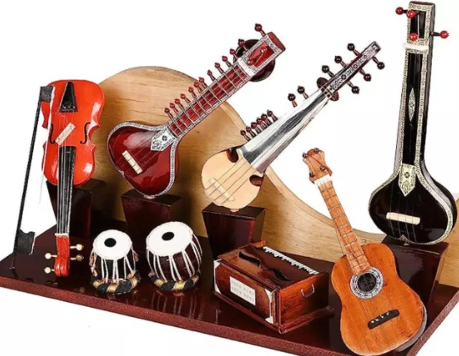 Music Instruments & Gear
